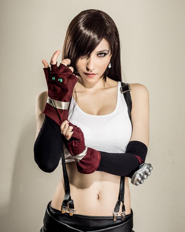 Tifa-Lockhart-Cosplay-03