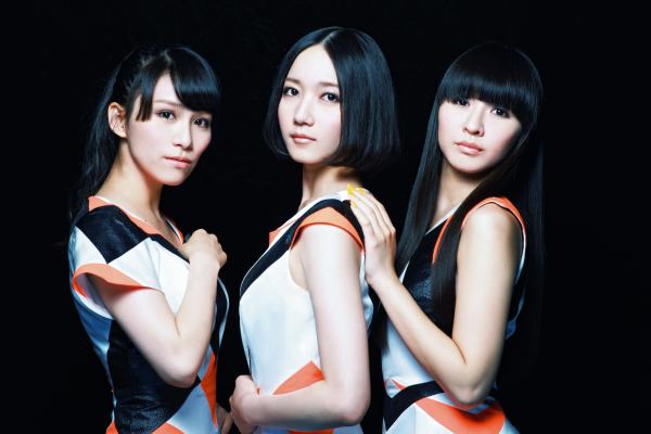 Perfume_photo